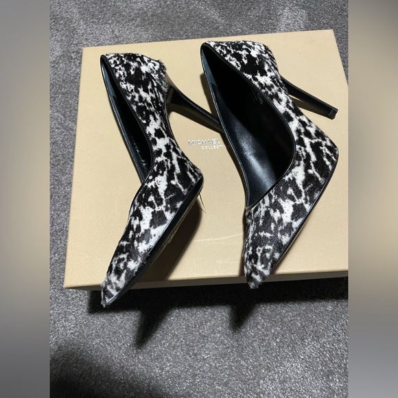 Black and white Michael Kors heels - Picture 4 of 12